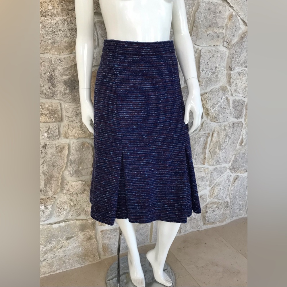 Beautiful Vintage 1960s 1970s Custom Nubby Tweed Skirt with Inverted Pleats S/M